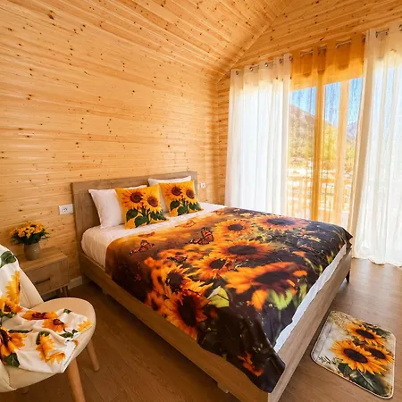 Lean Sea&mountain View Lodge Dukat